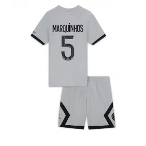 Paris Saint-Germain Marquinhos #5 babykläder Bortatröja barn 2022-23 Korta ärmar (+ Korta byxor)